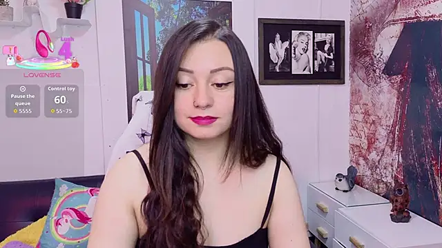 دردشة Eva_Roussell الجنسية المباشرة