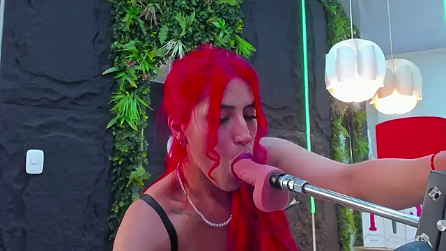 Онлайн чат XXX AllissaBrowm