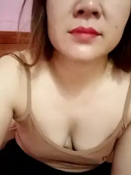 Romilk-12 Show Webcam