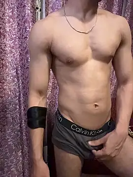 Chatroom XXX en direct de BadBoyBeast