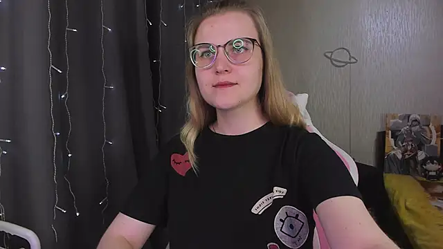 MissBrightShine's Live XXX Chat
