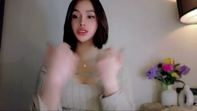 Anna_HollyDoll Adlı Modelin Web Kamerası Şovu