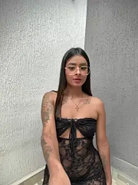 dulce_glow_ élő XXX-chatje