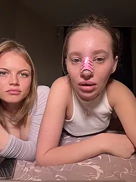 elloriah Show in webcam