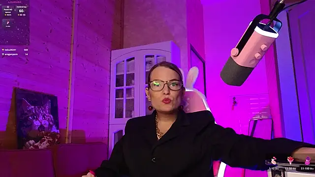 Lady_Shine élő XXX-chatje