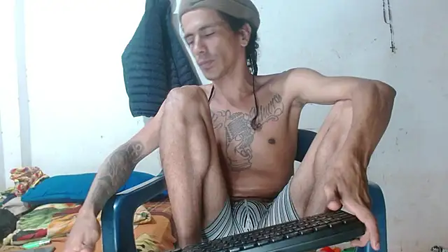 damian_bottom_bigcock webkamerás műsora