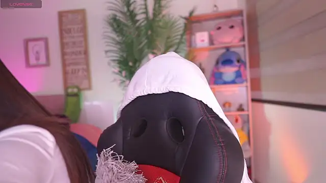 dakotaa_01 élő XXX-chatje
