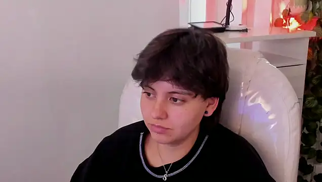 Chat +18 de Nathaly_ds ao vivo