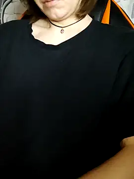 AashikalaaのライブXXXチャット
