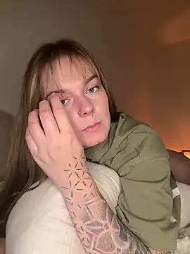 LisaFreierxxのライブXXXチャット