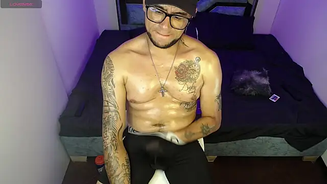 Nickk_21_ Adlı Modelin Web Kamerası Şovu