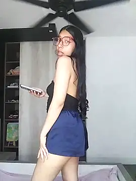 Živý XXX chat imzoezzz