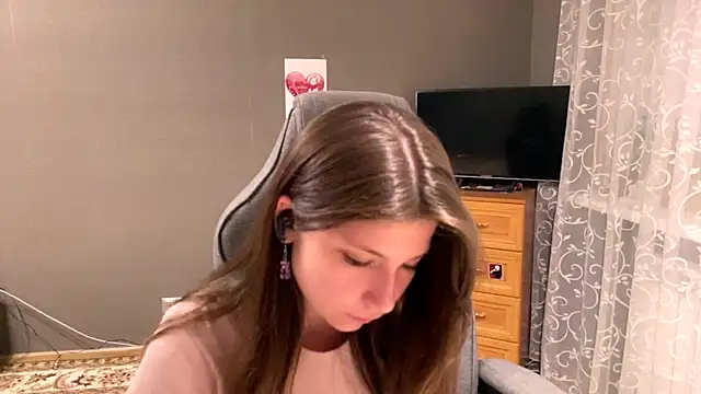 Chat +18 de LunnaBliss ao vivo