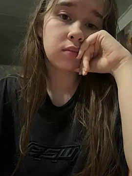 HornyGirlH Webcamshow