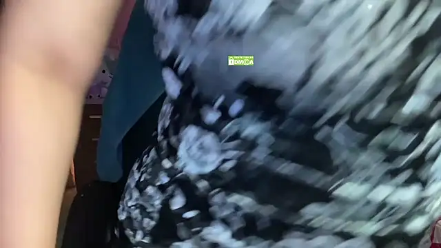 Kanika_9_のライブXXXチャット