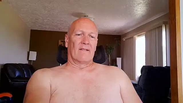 BasicAnt – Naživo XXX chat