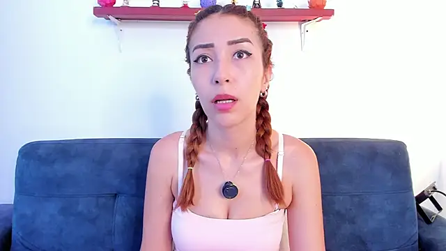 Chatroom XXX en direct de julialex_