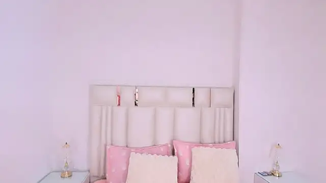alanarose18's Live XXX Chat