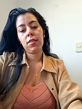 Luianna's Live XXX Chat