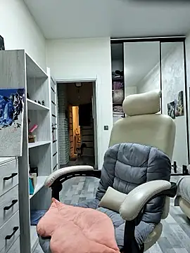 XXX chat uživo modela Monna