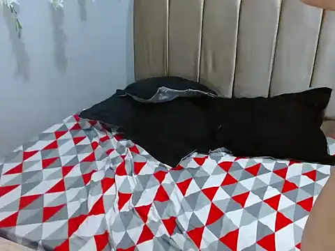 MIA_BROWN69: онлайн-секс-чат