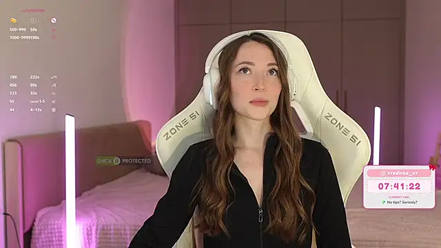 Chat +18 de moleculegirl ao vivo