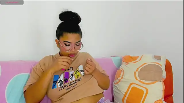 Chat XXX ao vivo de moana_taylor