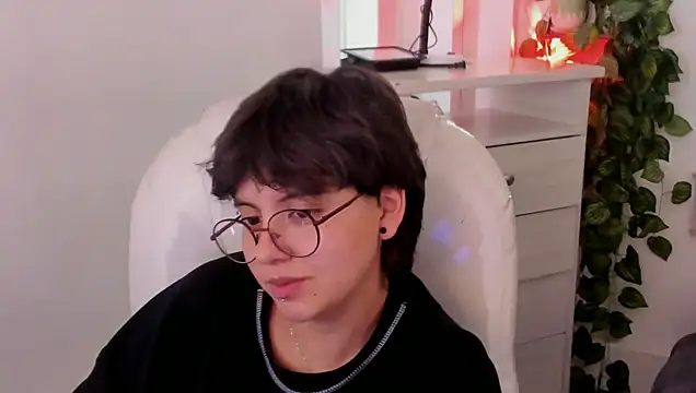 Nathaly_ds XXX чат на живо