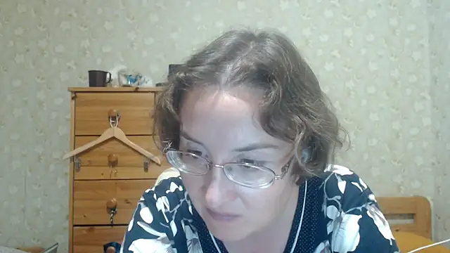 Smart_Rose élő XXX-chatje