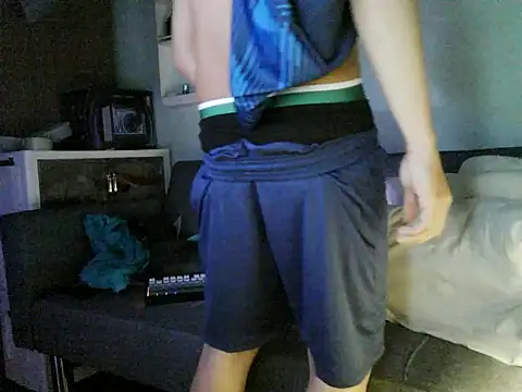 boyhigh1997 Show Webcam