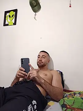 sebasxx97 Adlı Modelin Canlı XXX Sohbeti