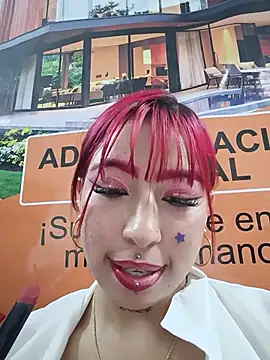 JULIETH__05 – Live XXX-chat