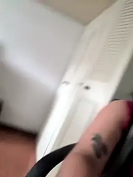 Jasmin_switch élő XXX-chatje