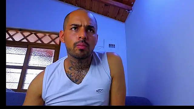 tomas_smith1's Webcam Show
