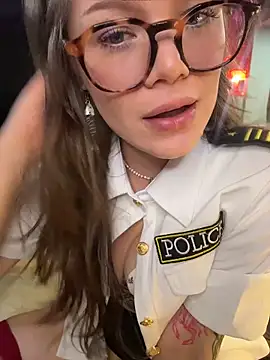 Tallulah_Kinky Adlı Modelin Web Kamerası Şovu
