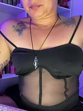 Chatroom XXX en direct de Amarantha_666