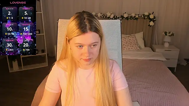 CelestineMauriac live XXX chat