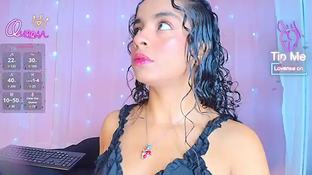 SunnyGilmoree Live XXX-chat