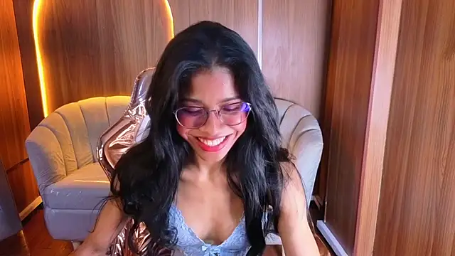 Chat XXX ao vivo de Alina_b_