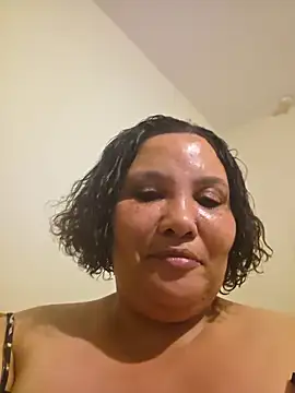 Show Webcam de Curvy-Nthabi_X