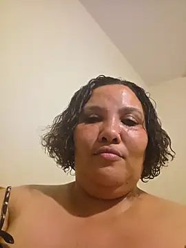 Curvy-Nthabi_X 网络视讯表演