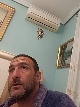 DanTrov79 Chat XXX in diretta