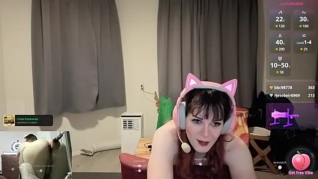 Samanteased live XXX chat