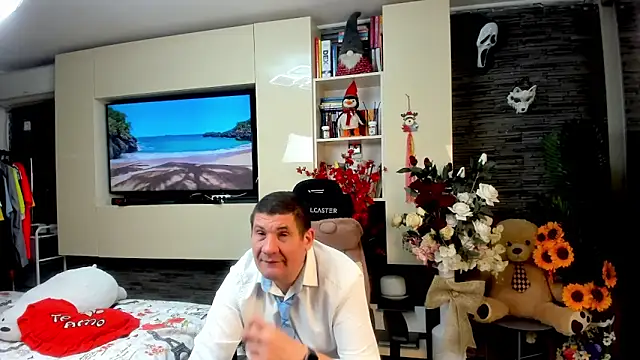 SpartacusDaddy48 Chat XXX in diretta
