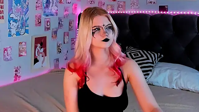 Chatroom XXX en direct de LunariaFox