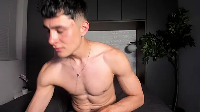 XXX chat uživo modela AustinJones_