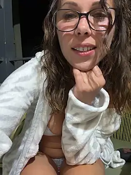 Chat +18 de 21sweetSunny ao vivo