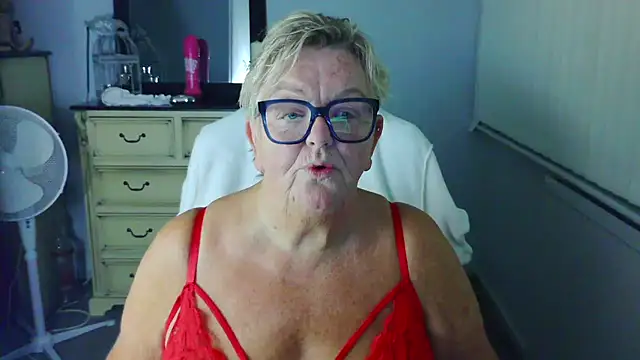 Chat XXX ao vivo de BridgetBlueEyes