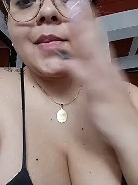 Anna_Lucia88 webkamerás műsora