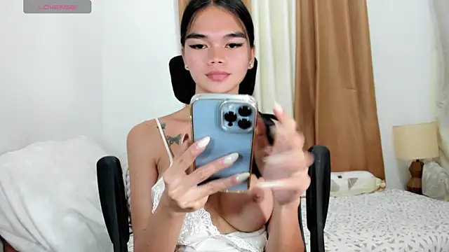 kendall_petite18's Live XXX Chat